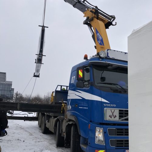 Inchiriere Camion macara Volvo FH16 - EFFER 5506S + JIB4S (1)